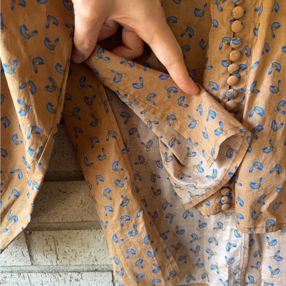 Just Female | Tan Merle Shirt with Blue Floral Khaki Floral Button Down - Picture 4 of 9